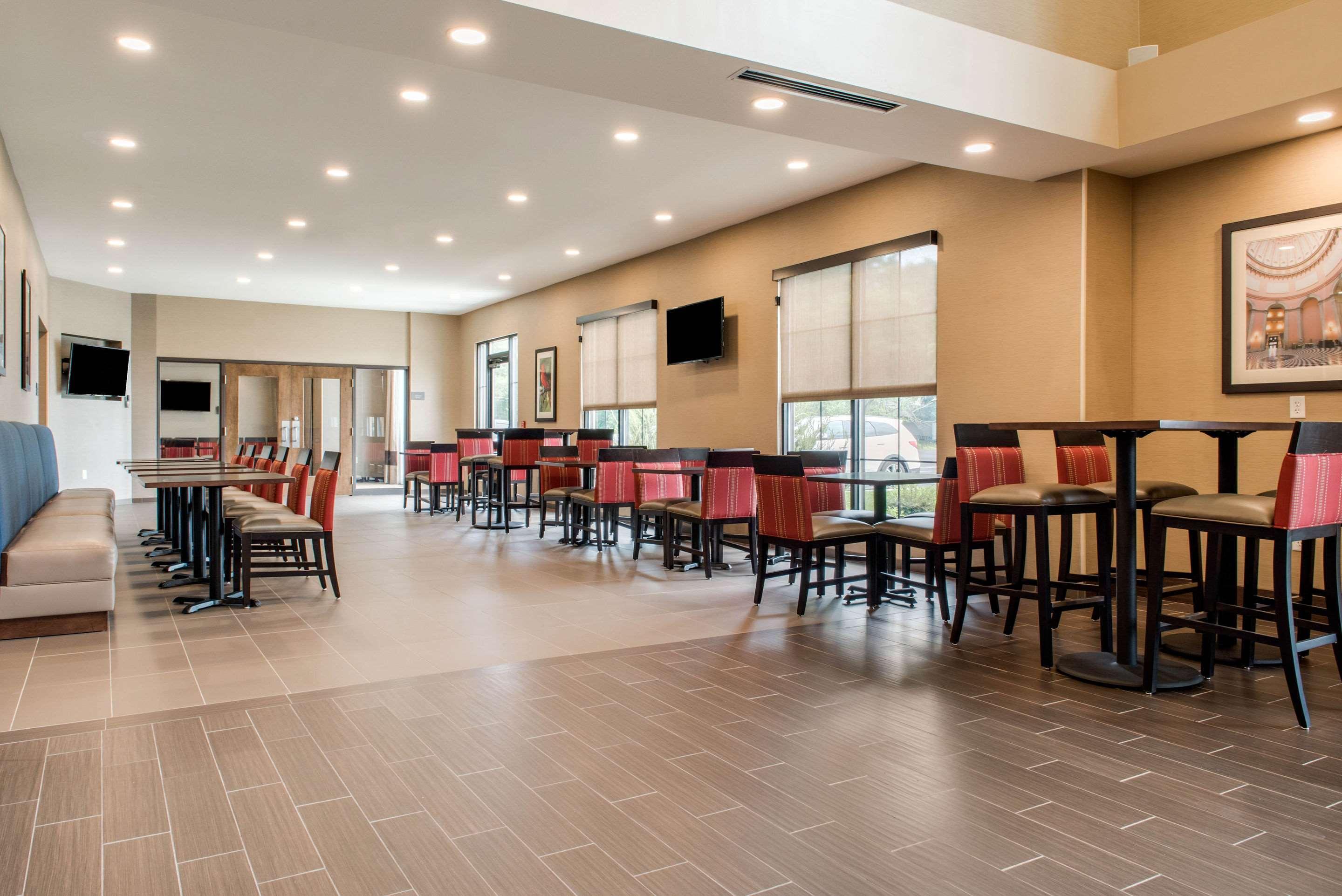 Comfort Suites Columbus Airport Exteriér fotografie