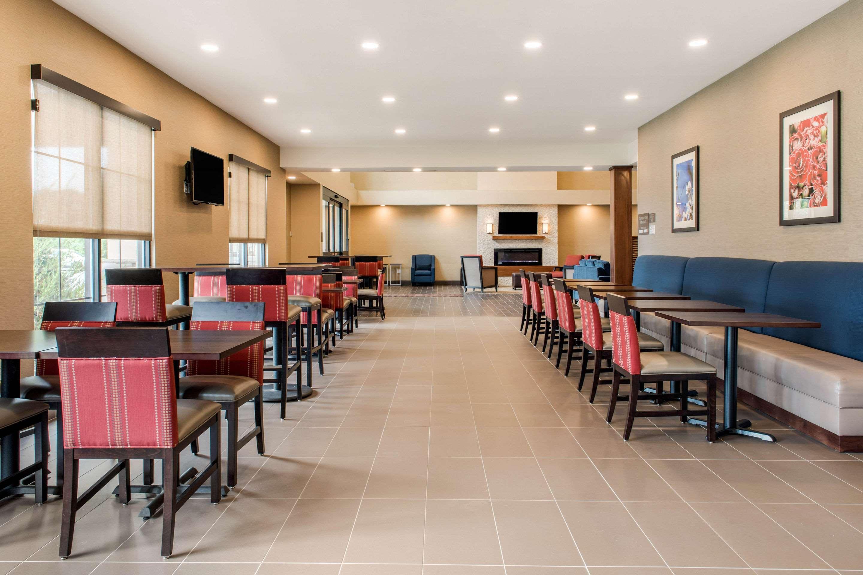 Comfort Suites Columbus Airport Exteriér fotografie